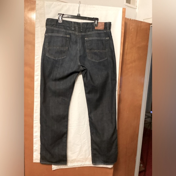 LUCKY BRAND  VINTAGE STRAIGHT JEANS SZ 36x32 - Picture 3 of 8